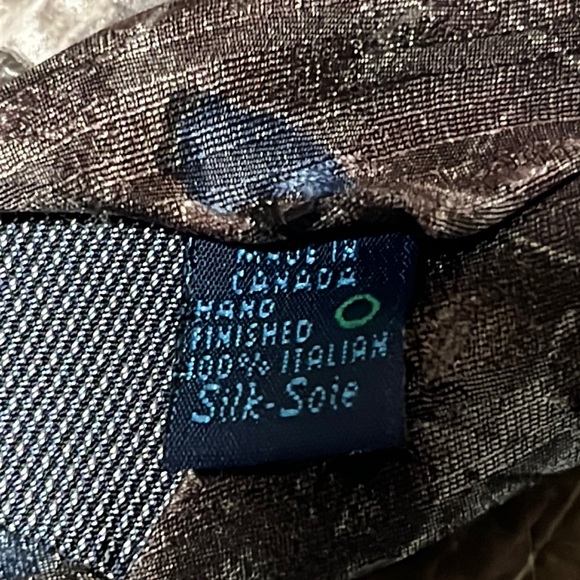 ๐ 2 for $25 Gianfranco Valentino Tie - Picture 5 of 7